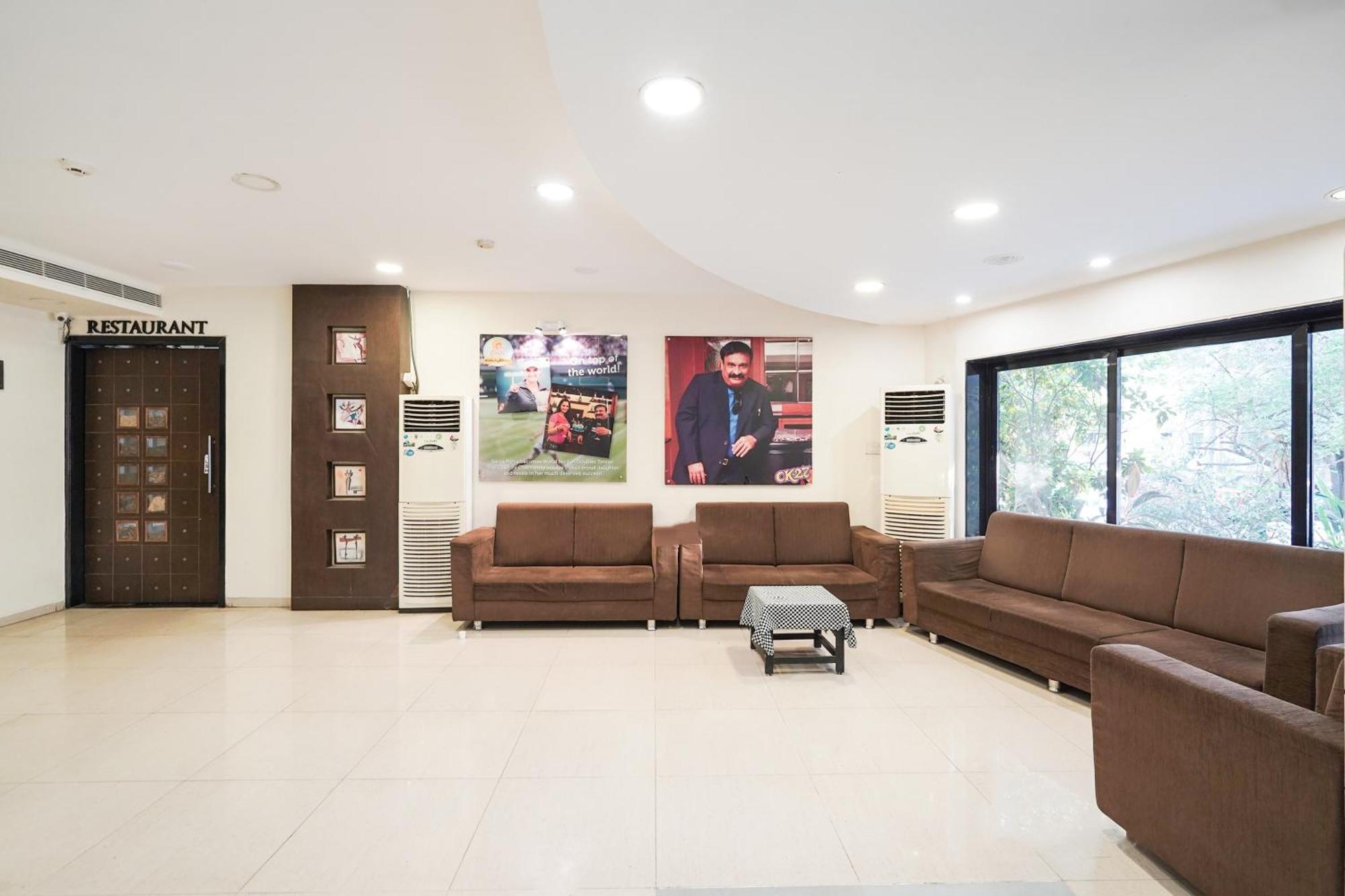 Отель Palette Country Club Сурат Экстерьер фото