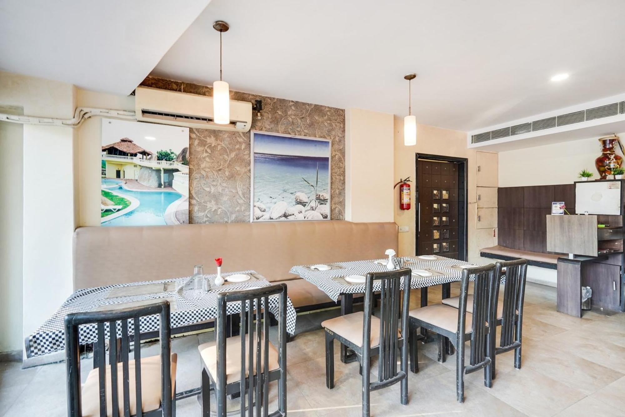 Отель Palette Country Club Сурат Экстерьер фото